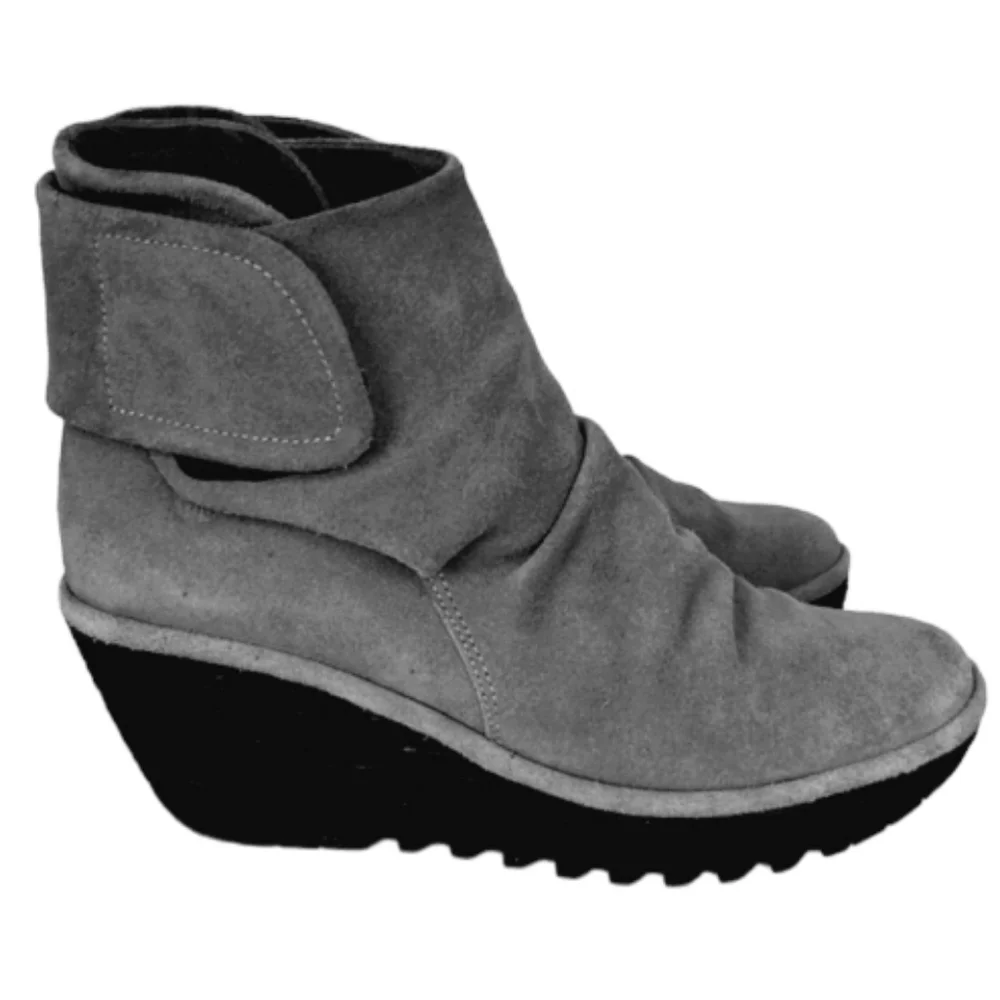 EUC Fly London Yegi Suede Wedge Boots - EU 40/ US 9 - 9.5 - Picture 1 of 10